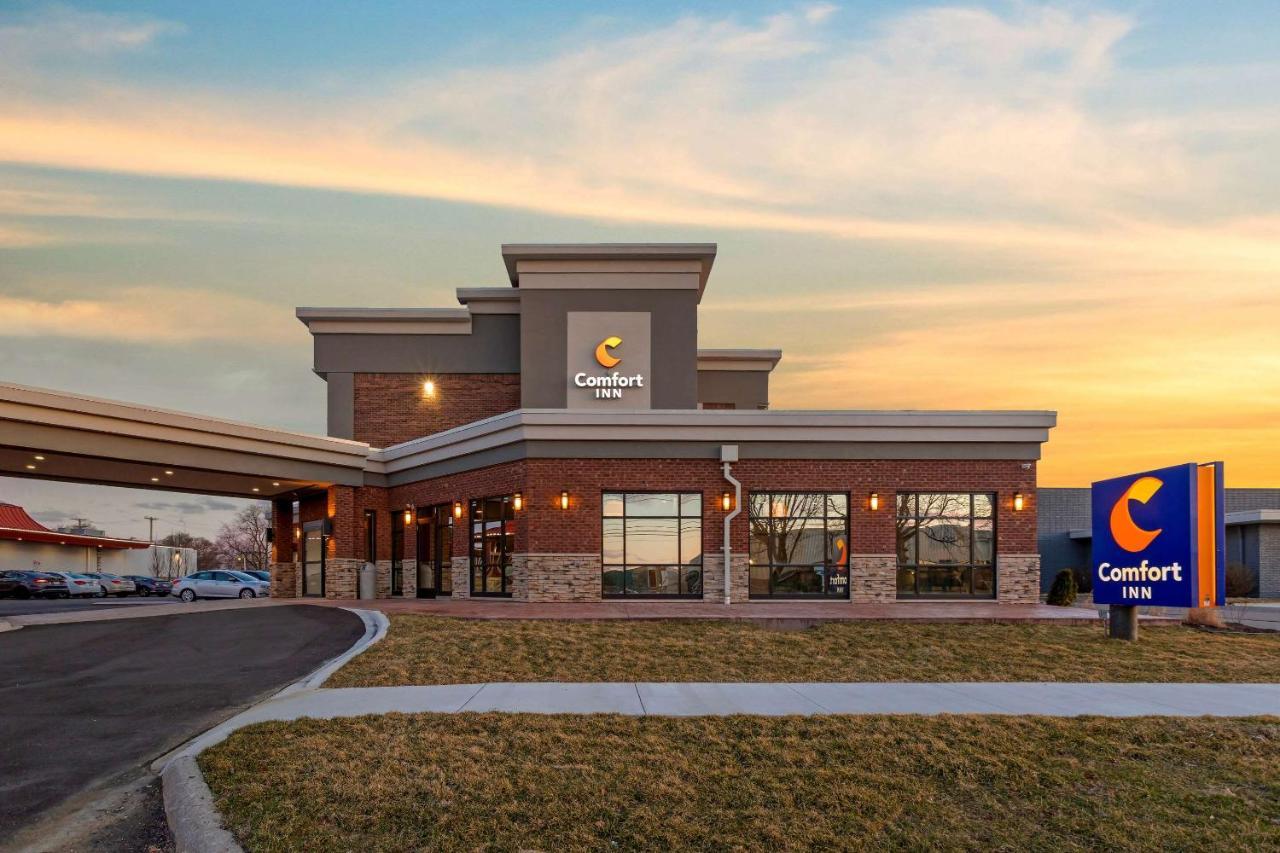 Comfort Inn Detroit - Troy Clawson Ngoại thất bức ảnh